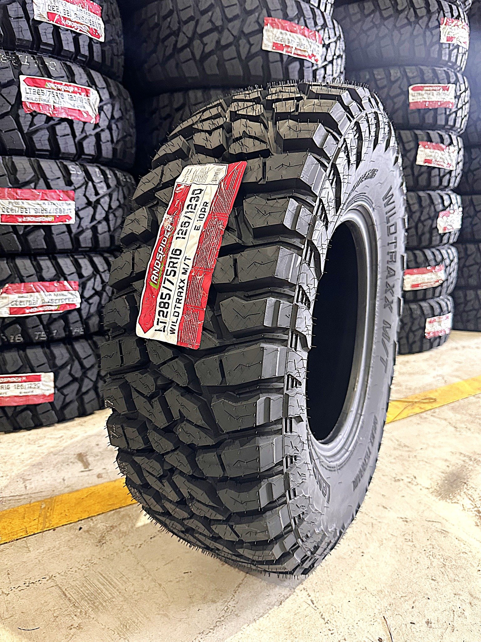 LANDSPIDER WILDTRAXX M/T (THAI)